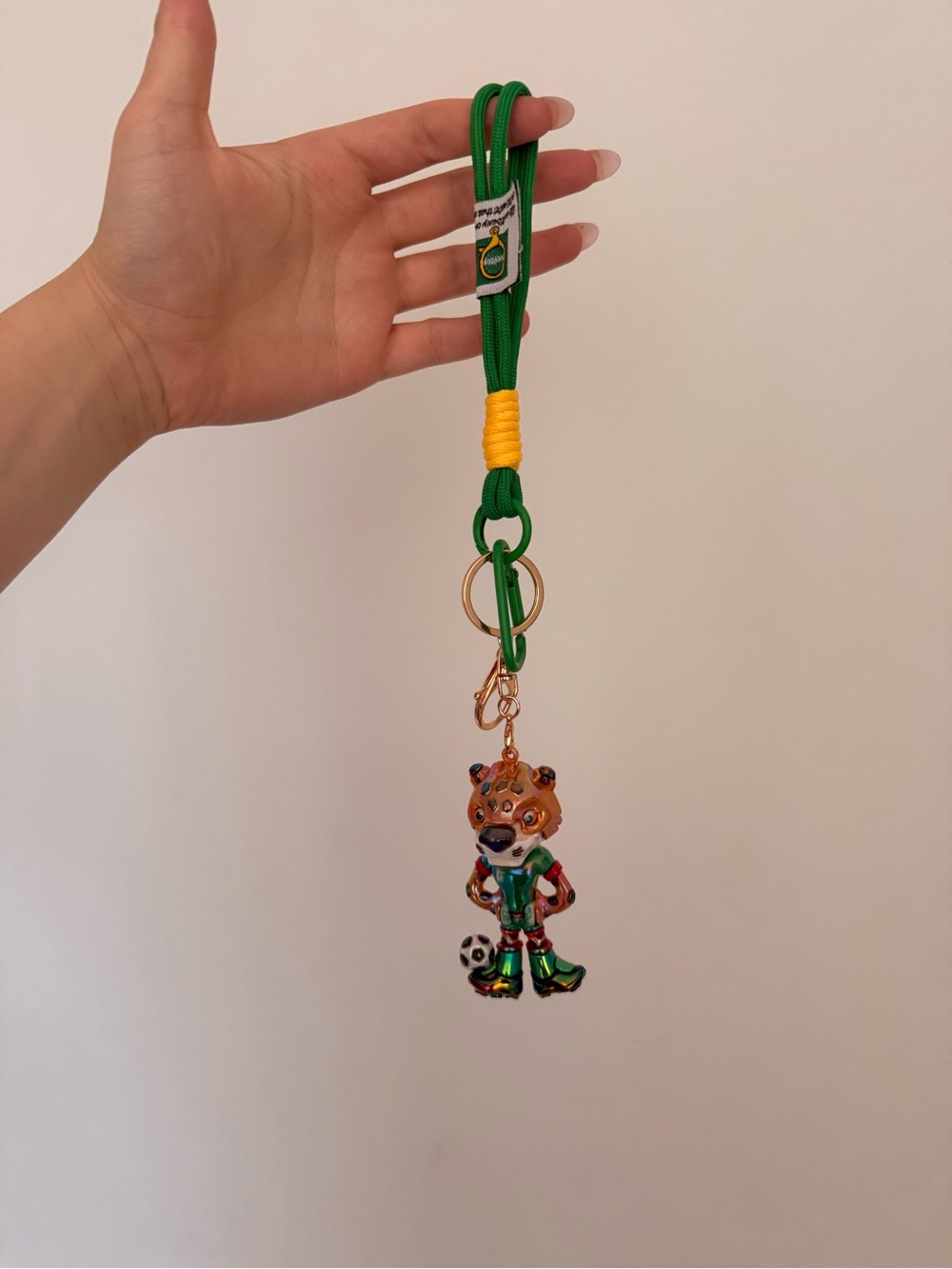2026 FIFA World Cup mascot keychain mexico 
Free shipping